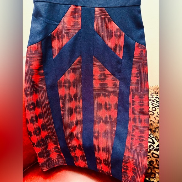 BCBGMAXAZRIA Averie Red, White and Blue Fitted Sleeveless Sheath Dress, Size 2 - Picture 6 of 13